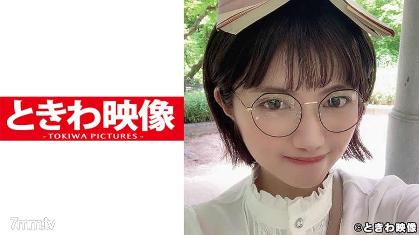 [491TKWA-112]読書好きなショートヘアー女子はキュートなメガネを掛けたままブス男の生チンを積極的に咥え込みパイパンマンコに中出しを許す！ - ST Server