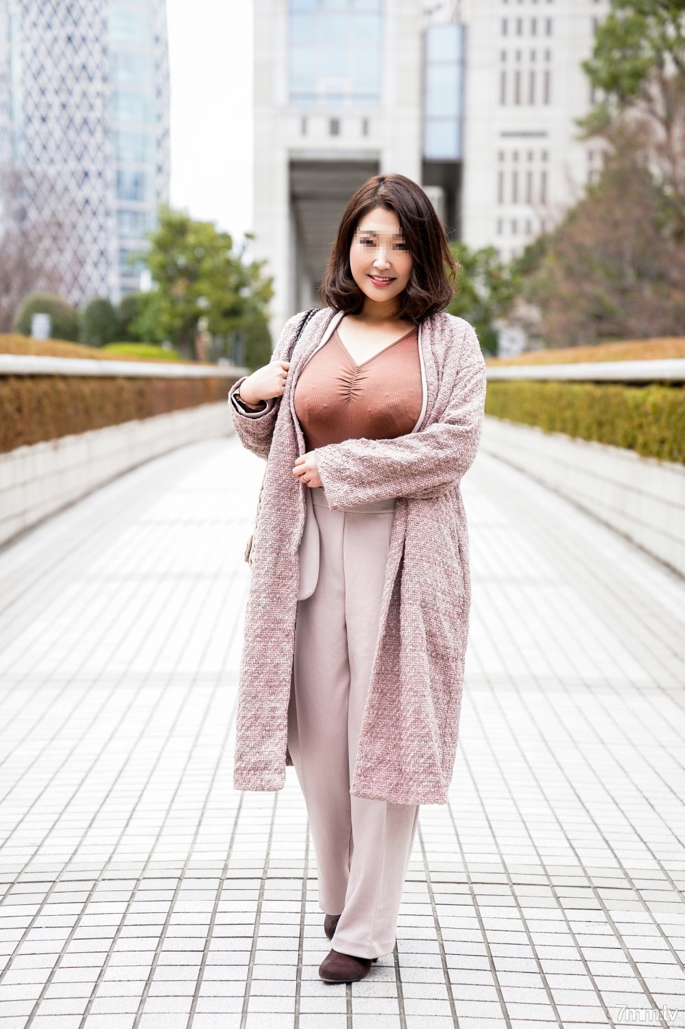 [fc2-ppv 1809270]【個人】Gカップ美人妻３５歳、ホテルでオイルまみれにされ一回り以上下の青年にイカされまくるハメ撮りセックス【初回特別価格】 FC2-PPV-1809270 - AC Server