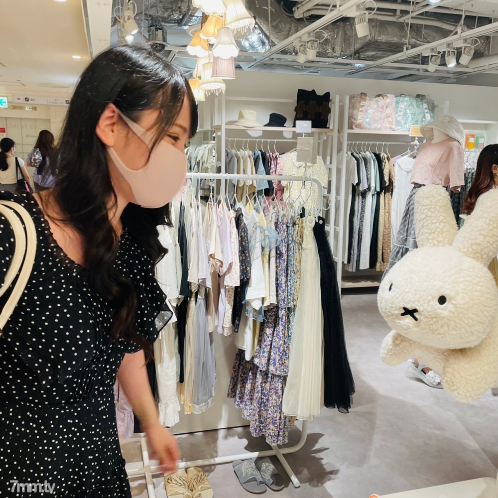 [fc2-ppv 1917845]【ファン参加型企画第４弾】ひなたちゃんが素人さんの手マンで激イキ！ガックガクに震えるカラダで生ハメSEX【ひなたチャレンジ】 FC2-PPV-1917845 - AC Server