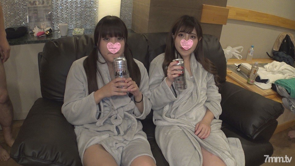 [fc2-ppv 2251972]秘密の乱交パーティーに潜入㊲同人AV界の最強タッグ結成！ビール片手にオッサン達と中出し祭り♪カメラマン泣かせの撮影でした・・・www※高画質版＆レビュー特典付き FC2-PPV-2251972 - AC Server(Part B)