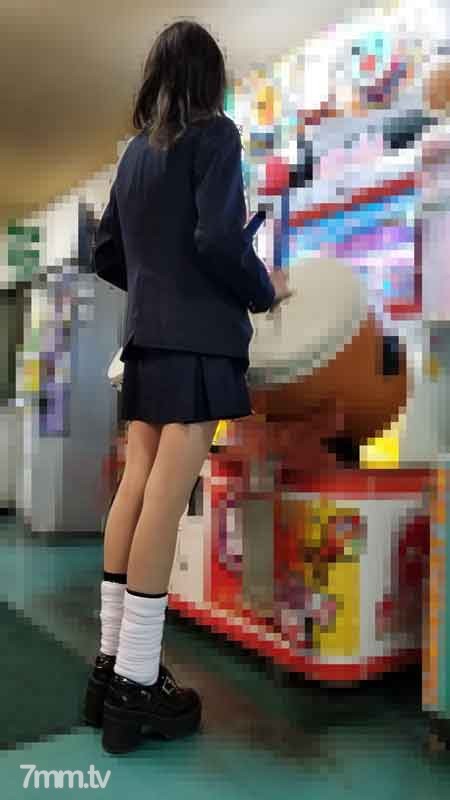 [fc2-ppv 2660408]県立普通科③毎週○交セックスしてる制服ギャルと遊んで自宅に連れ込んで中出し※週末限定 FC2-PPV-2660408 - ST Server(Part A)