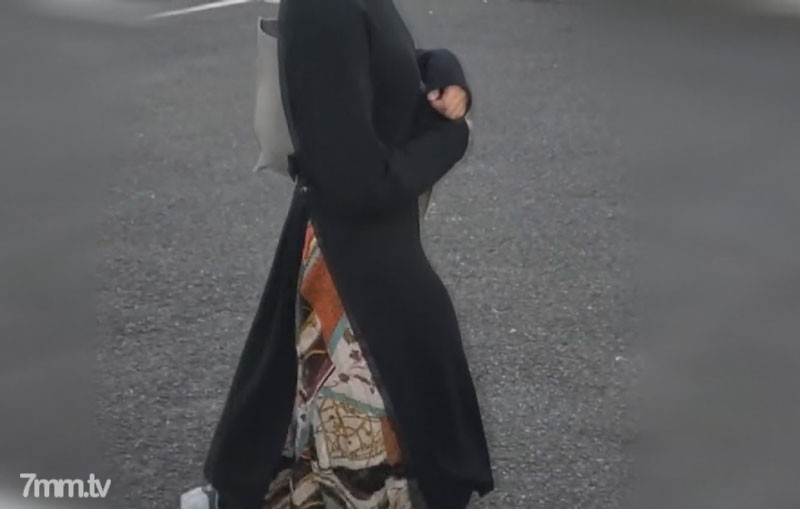 [fc2-ppv 2691182]特別特典２つ【個人】２/27訪問した奥さんを紹介した若妻。車で連れ去り震えた声で初対面の他人汁を口と膣に出され涙すし晒す。 FC2-PPV-2691182 - AC Server(Part A)