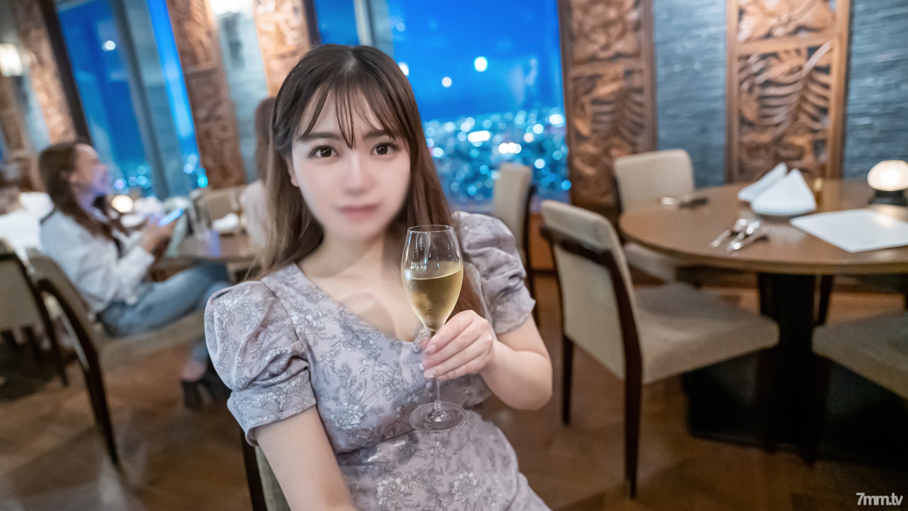 fc2-ppv 2968103 初撮影・顔出し！！シネマ画風！【無修正】個数限定！性的好奇心を抑えきれないHcupをぶら下げたグラマラスボディ！！H乳に挟まれパイズリご奉仕の後は2回中出し！！ FC2-PPV-2968103 - AC Server