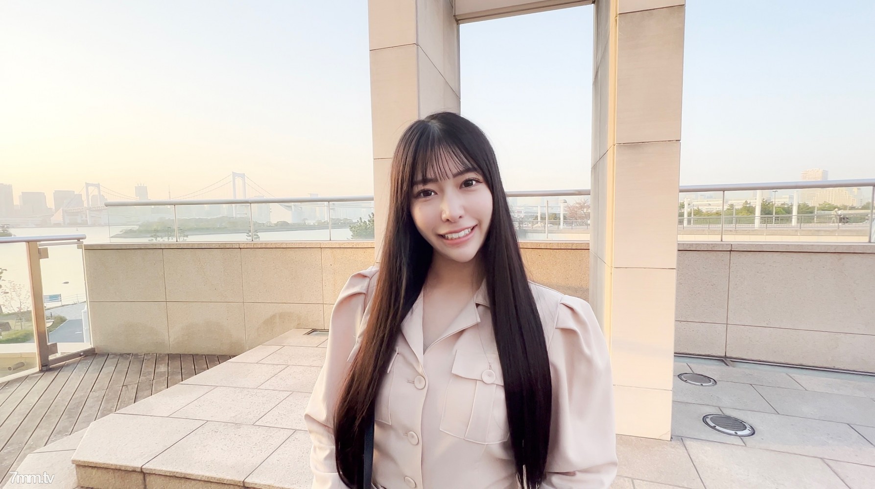 fc2-ppv 2971478 【天使降臨！！】激カワ現役青◯学院大生ひまり　透明感溢れる２０歳の色白ボディに、初めての生中出し・・・ FC2-PPV-2971478 - AC Server