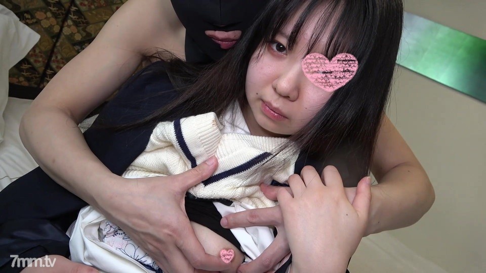 fc2-ppv 2972795 合計３作品！怒涛の２００分！！一週間限定 3480 → 4480 Ｒ４卒業生の色白スレンダー美少女は剛毛未処理マンコで感度良好。電マ＆手マンで豪快お漏らし。 FC2-PPV-2972795 - AC Server(Part C)