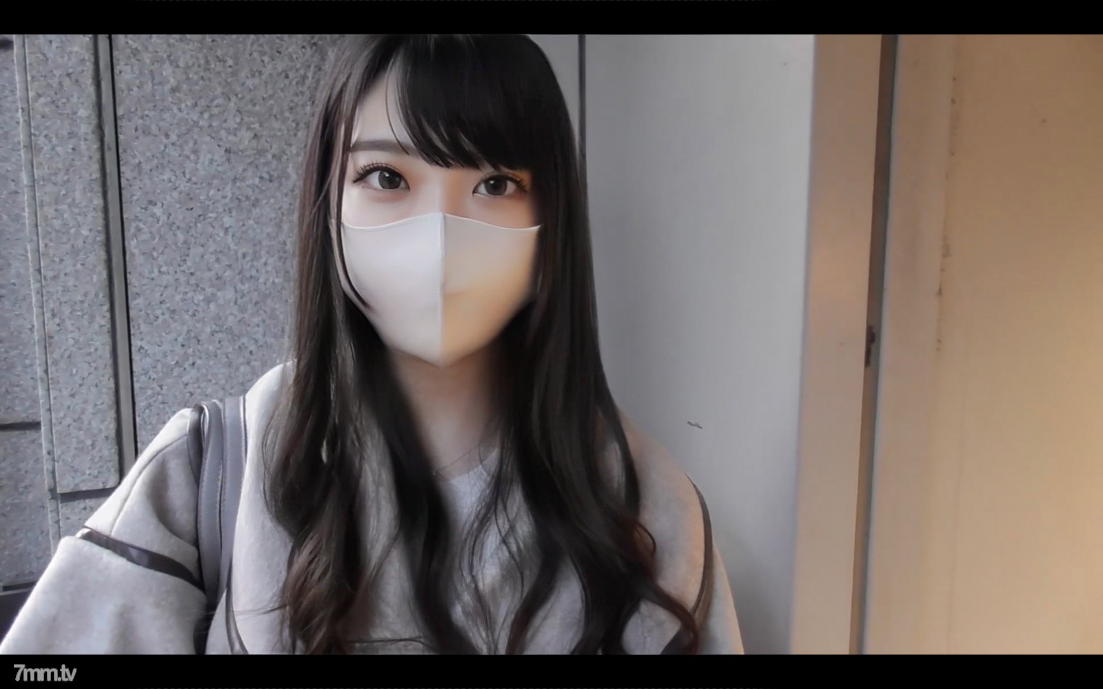 fc2-ppv 2947743 えりかちゃんナンパ待ちしてエッチできるまで帰れません！をしてみたら・・・驚きの結果が待ってました！からの過去最大量の大量中出しエッチ？！ FC2-PPV-2947743 - AC Server